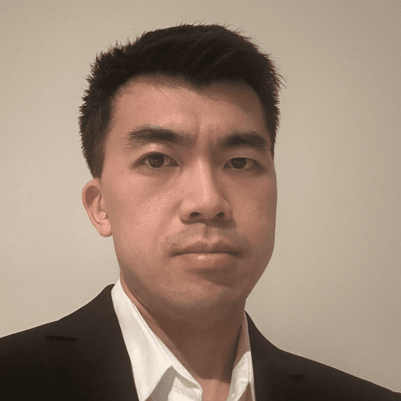 Professional portrait of Dr Alwin Soo